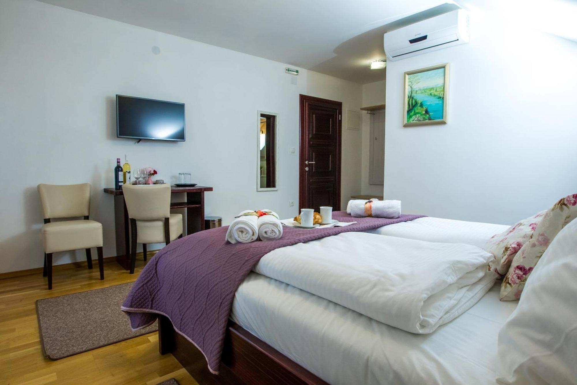 B&B Lady Of The Lake イェゼルツェ 部屋 写真